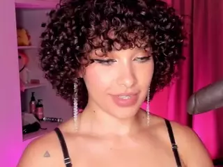 Dani-Moore's Live Sex Cam Show