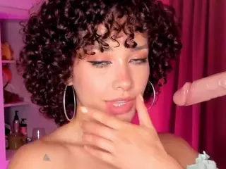 Dani-Moore's Live Sex Cam Show