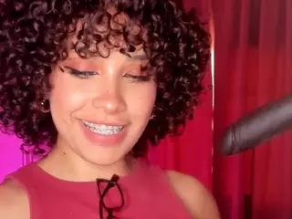 Dani-Moore's Live Sex Cam Show