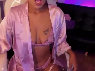 Goodviibes420__'s Live Sex Cam Show