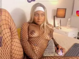Alexa's Live Sex Cam Show