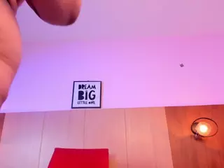 ashlley-davis's Live Sex Cam Show