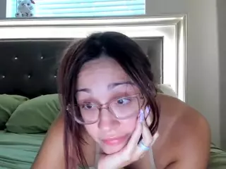 Hotpinkcheeto's Live Sex Cam Show