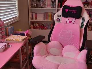 Hotpinkcheeto
