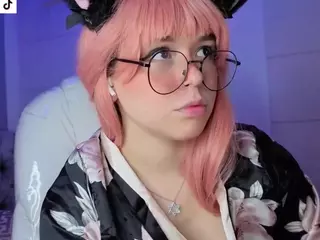thalia-13's Live Sex Cam Show