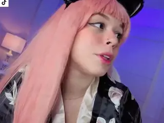 thalia-13's Live Sex Cam Show