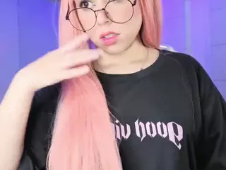 thalia-13's Live Sex Cam Show