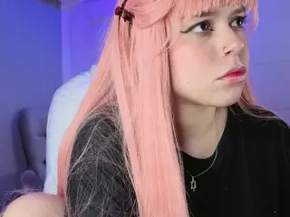 thalia-13's Live Sex Cam Show