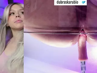 thalia-13's Live Sex Cam Show