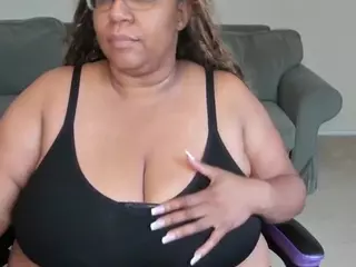 josie4yourpleasure's Live Sex Cam Show