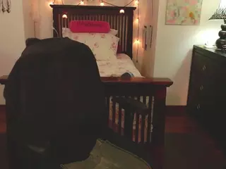 sassythang4u's Live Sex Cam Show