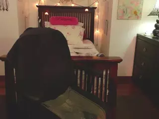 sassythang4u's Live Sex Cam Show
