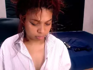 naomi-tyler's Live Sex Cam Show