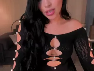 mia-robert1's Live Sex Cam Show