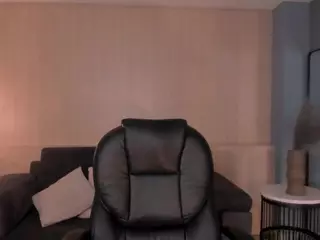 mia-robert1's Live Sex Cam Show