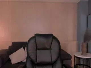 mia-robert1's Live Sex Cam Show