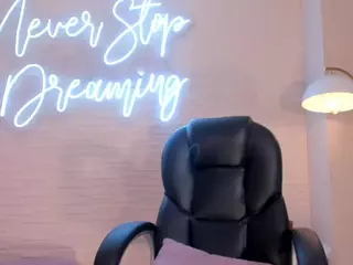 mia-robert1's Live Sex Cam Show