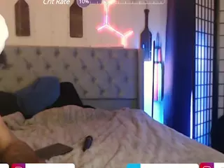 Sam and Kitty's Live Sex Cam Show