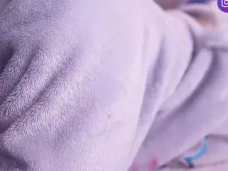 r4veenn's Live Sex Cam Show