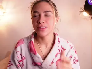 r4veenn's Live Sex Cam Show