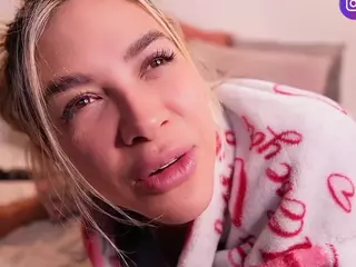 r4veenn's Live Sex Cam Show