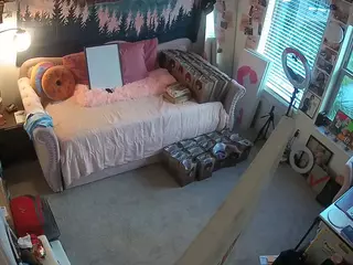 voyeurcam hazelgrace 02's Live Sex Cam Show