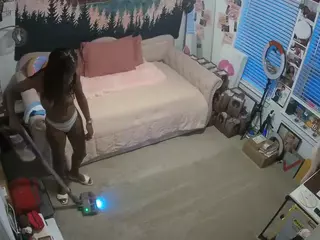 voyeurcam hazelgrace 02's Live Sex Cam Show