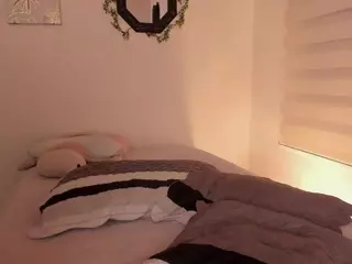 selva-salvaje's Live Sex Cam Show