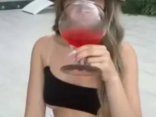 Juliana's Live Sex Cam Show
