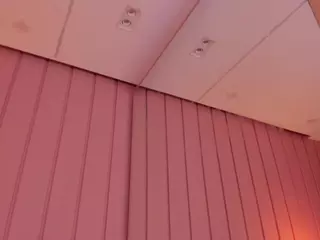 Juliana's Live Sex Cam Show