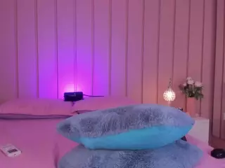 Juliana's Live Sex Cam Show