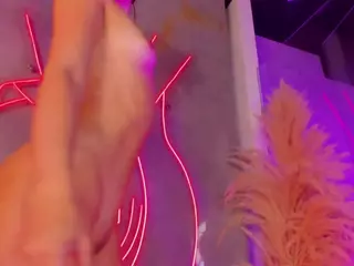 Juliana's Live Sex Cam Show