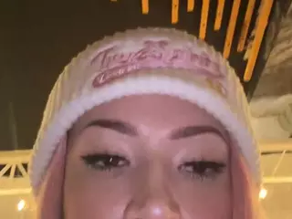 Juliana's Live Sex Cam Show