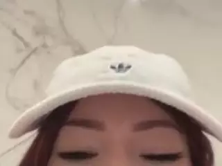 Juliana's Live Sex Cam Show