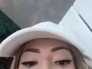 Juliana's Live Sex Cam Show