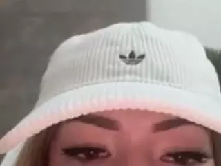 Juliana's Live Sex Cam Show