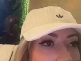 Juliana's Live Sex Cam Show