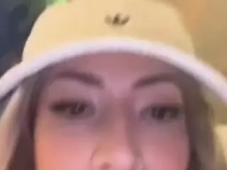 Juliana's Live Sex Cam Show