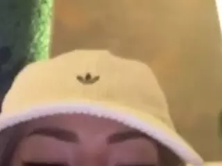 Juliana's Live Sex Cam Show