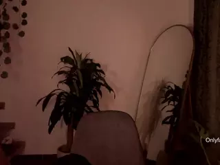 Tulii's Live Sex Cam Show