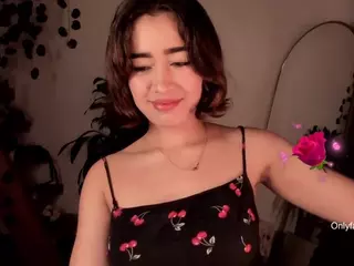 Tulii's Live Sex Cam Show