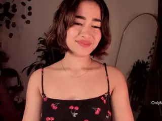 Tulii's Live Sex Cam Show