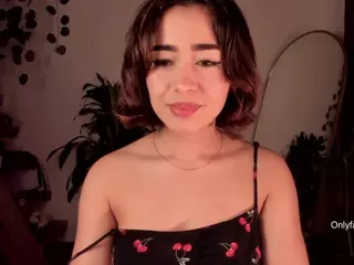 Tulii's Live Sex Cam Show