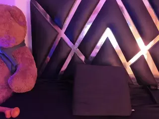 Roxye Jordan's Live Sex Cam Show