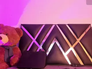 Roxye Jordan's Live Sex Cam Show