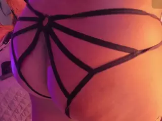 Roxye Jordan's Live Sex Cam Show