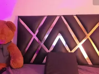 Roxye Jordan's Live Sex Cam Show