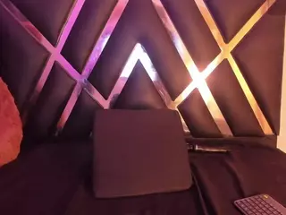 Roxye Jordan's Live Sex Cam Show