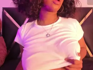 Roxye Jordan's Live Sex Cam Show