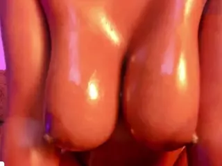 Roxye Jordan's Live Sex Cam Show